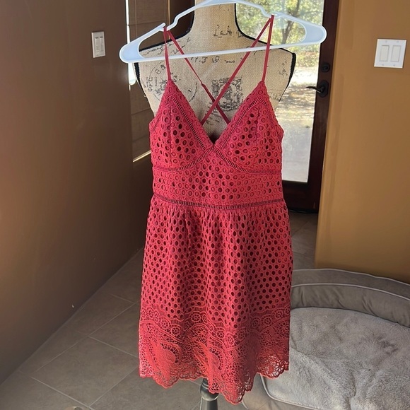 Abercrombie & Fitch Woman Cross Back Red Mini Dress Empire Waist Size Small - Picture 3 of 7